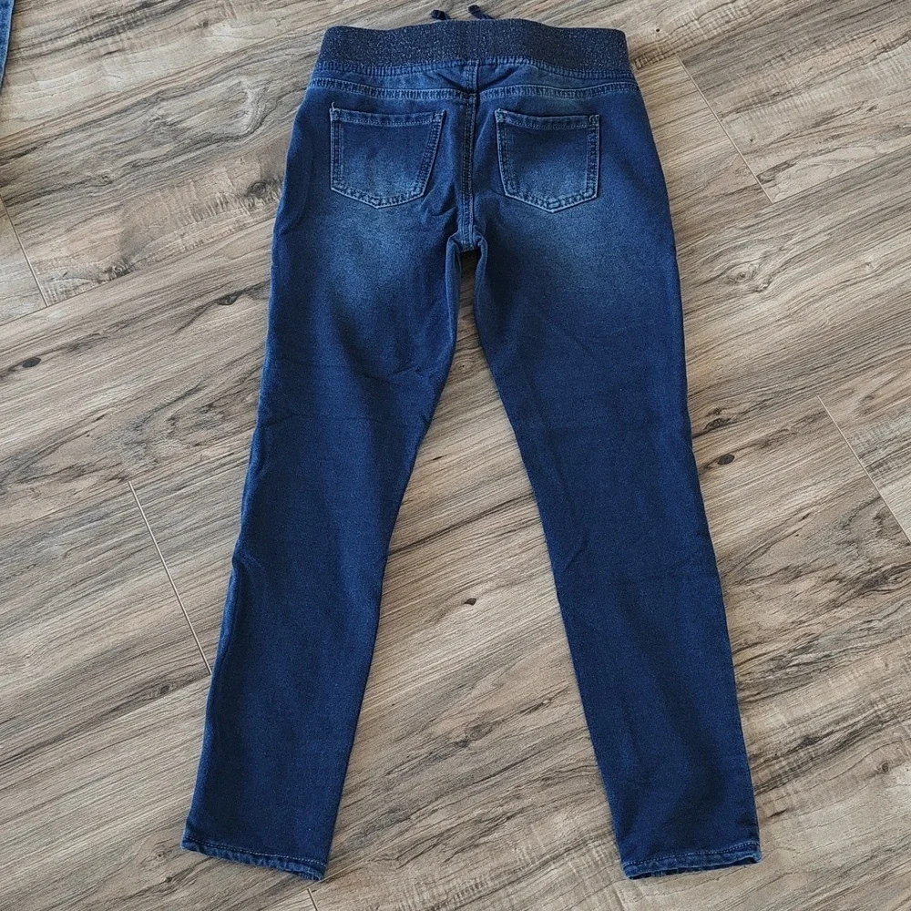 EUC Bejeweled jean looking pull-on pants
